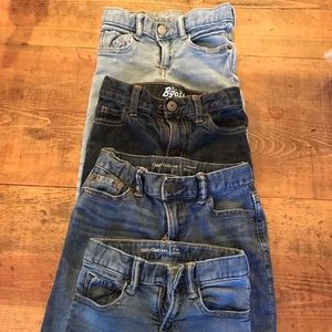 Lot of 4 pairs of boys jeans